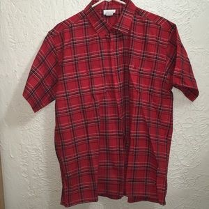Men’s Button down short sleeve top
